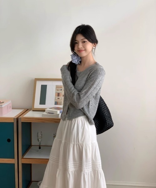 Ritzy(リッツィー)の「ショート丈 軽量 カーディガン(カーディガン/ボレロ・レディース・ホワイト/ブルー/グレー・FREE)」の6枚目の写真