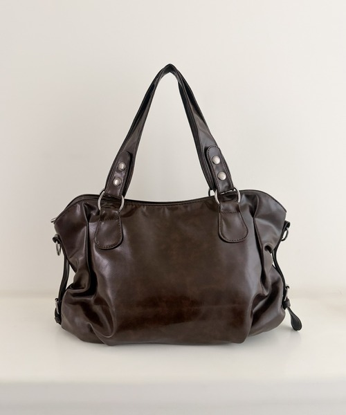 frunco(フランコ)の「【ZOZOTOWN限定】ショルダー付きレザーバック(ショルダーバッグ・レディース・レッド/ブラウン/ダークブラウン/ブラック・FREE)」の3枚目の写真