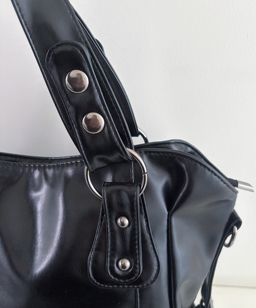 frunco(フランコ)の「【ZOZOTOWN限定】ショルダー付きレザーバック(ショルダーバッグ・レディース・レッド/ブラウン/ダークブラウン/ブラック・FREE)」の5枚目の写真