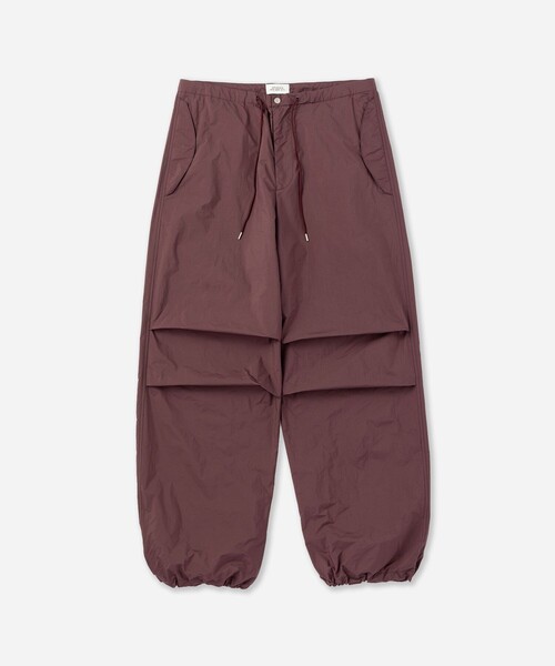 Saturdays NYC(サタデーズ ニューヨークシティ )の「Masa Cargo Pant(カーゴパンツ・レディース・ベージュ/ワイン/ブラック・M/S)」の18枚目の写真