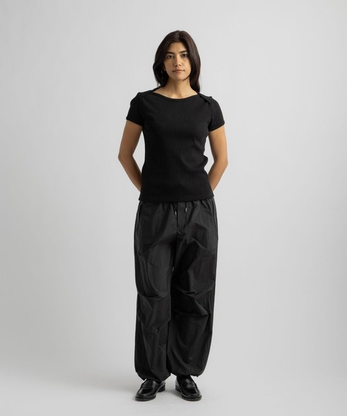 Saturdays NYC(サタデーズ ニューヨークシティ )の「Masa Cargo Pant(カーゴパンツ・レディース・ベージュ/ワイン/ブラック・M/S)」の8枚目の写真