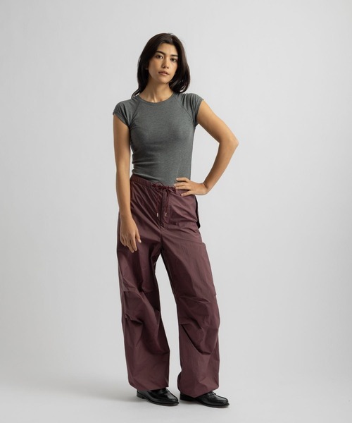 Saturdays NYC(サタデーズ ニューヨークシティ )の「Masa Cargo Pant(カーゴパンツ・レディース・ベージュ/ワイン/ブラック・M/S)」の15枚目の写真
