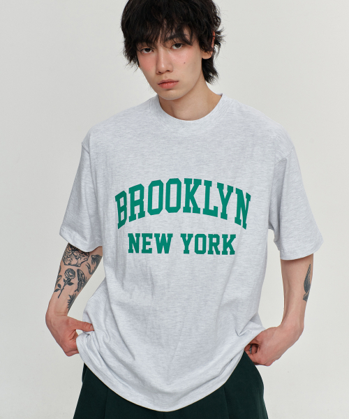 PAPERBOY（ペーパーボーイ）の「ブルックリンニューヨーク 半袖Tシャツ-ホワイトメランジ（Tシャツ/カットソー・レディース・その他・SMALL/MEDIUM/LARGE/X-LARGE）」の3枚目の写真