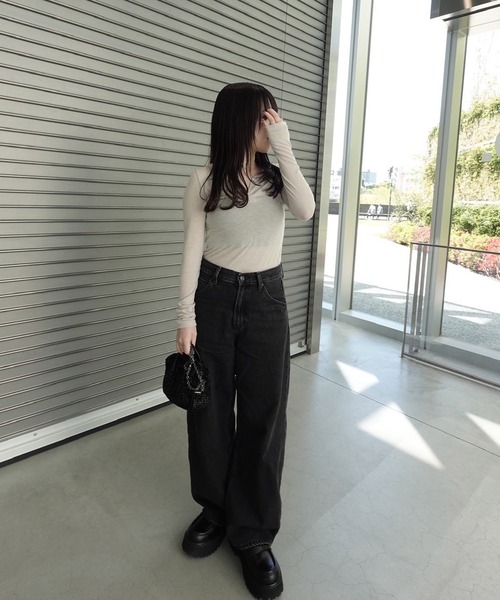 Reurie'(レウリィ)の「スムーススキッパートップ(ayaka select) / 長袖 Vネック 襟付き シンプル 大人カジュアル きれいめ ノームコア オフィスカジュアル(Tシャツ/カットソー・レディース・ベージュ・FREE)」の6枚目の写真