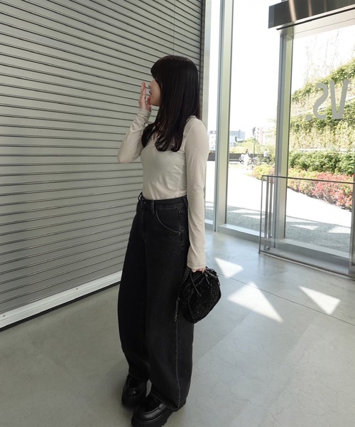 Reurie'(レウリィ)の「スムーススキッパートップ(ayaka select) / 長袖 Vネック 襟付き シンプル 大人カジュアル きれいめ ノームコア オフィスカジュアル(Tシャツ/カットソー・レディース・ベージュ・FREE)」の10枚目の写真