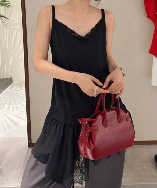 yuue' ( wear )(ユーイ)の「レースレイヤードチュニックキャミソール/ミニワンピース(キャミソール・レディース・ブラック/ホワイト・FREE)」の2枚目の写真