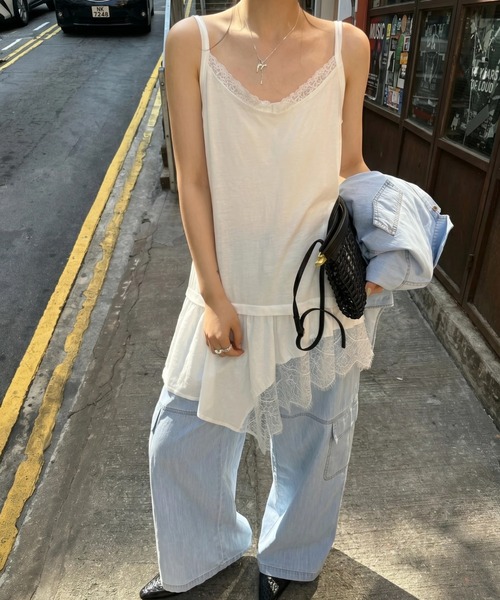 yuue' ( wear )(ユーイ)の「レースレイヤードチュニックキャミソール/ミニワンピース(キャミソール・レディース・ブラック/ホワイト・FREE)」の5枚目の写真