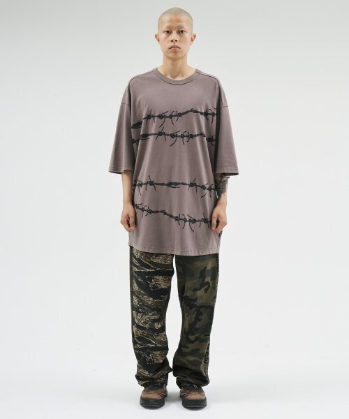 AJOBYAJO（アジョバイアジョ）の「Barbed Wire T-Shirt [BEIGE]（Tシャツ/カットソー・レディース・その他・LARGE/X-LARGE）」の4枚目の写真