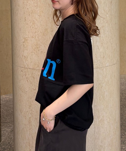 byeA.（バイエー）の「【byeA./バイエー】Melon TEE/ロゴTシャツ（Tシャツ/カットソー・レディース・ブラック/ホワイト・フリー）」の8枚目の写真