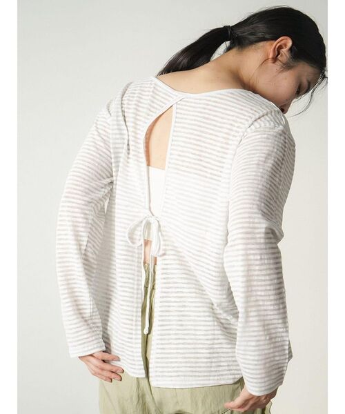 FIKA.(フィーカ)の「Back conscious border Tee(Tシャツ/カットソー・レディース・ブラック/オレンジ/ライトグレー・FREE)」の12枚目の写真