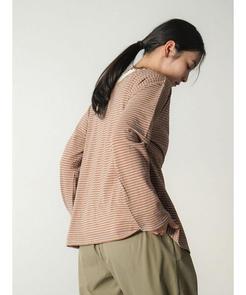 FIKA.(フィーカ)の「Back conscious border Tee(Tシャツ/カットソー・レディース・ブラック/オレンジ/ライトグレー・FREE)」の17枚目の写真