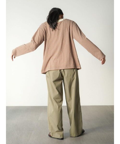 FIKA.(フィーカ)の「Back conscious border Tee(Tシャツ/カットソー・レディース・ブラック/オレンジ/ライトグレー・FREE)」の21枚目の写真