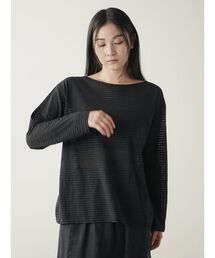 Back conscious border Tee