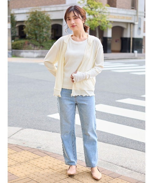 tutuanna(チュチュアンナ)の「ロゴ刺繍配色メローリブUVカットパーカー(パーカー・レディース・ライトグレー/チョコ/スモークピンク/ブラック/クリーム・M)」の13枚目の写真