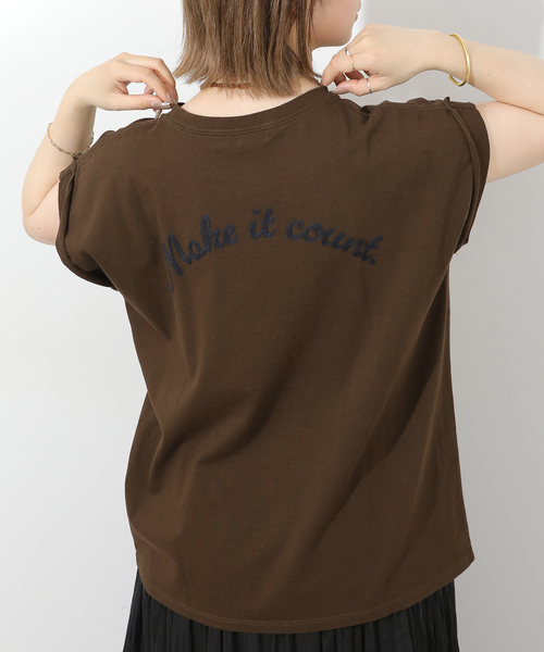 JOURNAL STANDARD relume(ジャーナルスタンダード レリューム)の「刺繍ロゴフレンチTEE(Tシャツ/カットソー・レディース・ホワイト/ネイビー/ブラウン・FREE)」の1枚目の写真