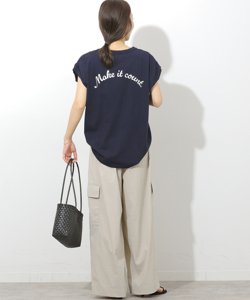 JOURNAL STANDARD relume(ジャーナルスタンダード レリューム)の「刺繍ロゴフレンチTEE(Tシャツ/カットソー・レディース・ホワイト/ネイビー/ブラウン・FREE)」の19枚目の写真