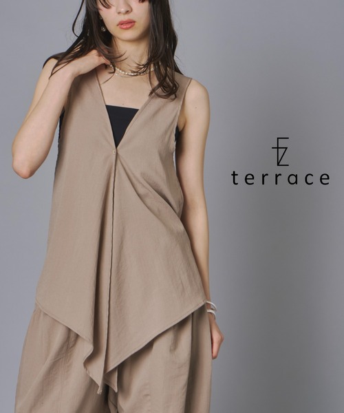 terrace(テラス)の「ドレープフリルノースリーブ(シャツ/ブラウス・レディース・チャコール/ベージュ/キナリ/ブラック・FREE)」の4枚目の写真