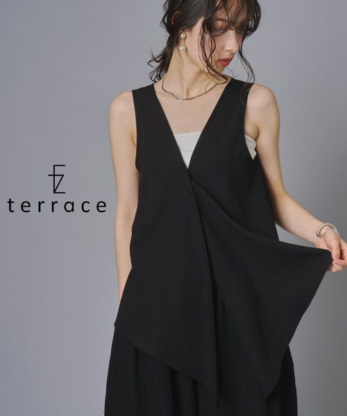 terrace(テラス)の「ドレープフリルノースリーブ(シャツ/ブラウス・レディース・チャコール/ベージュ/キナリ/ブラック・FREE)」の1枚目の写真