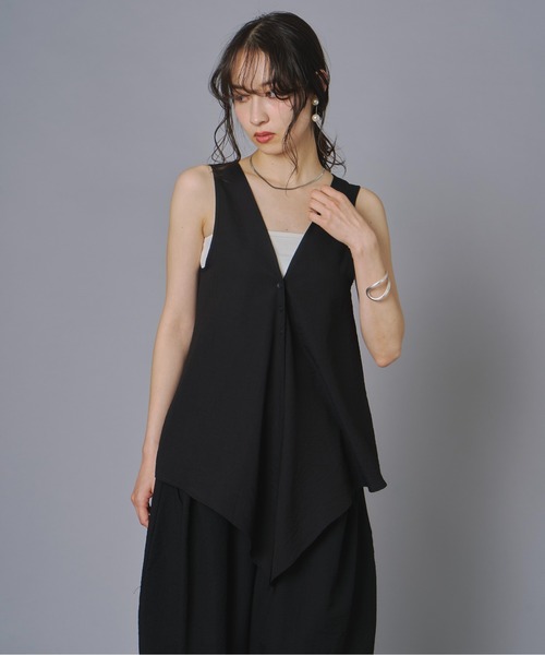 terrace(テラス)の「ドレープフリルノースリーブ(シャツ/ブラウス・レディース・チャコール/ベージュ/キナリ/ブラック・FREE)」の22枚目の写真