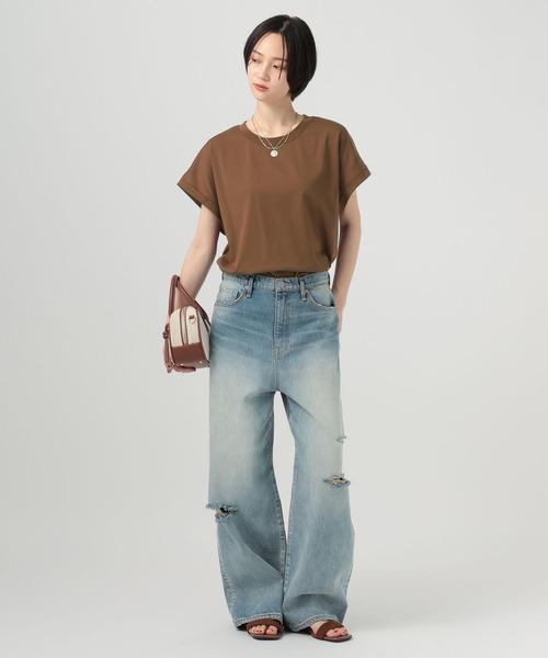 BAYFLOW（ベイフロー）の「マルチファンクションフレンチスリーブT[汗ジミ防止/UV防止/接触冷感/抗ピリング/遮熱/抗菌防臭/イージーケア]（Tシャツ/カットソー・レディース・チャコール/ブラウン/オフホワイト・SMALL/MEDIUM）」の16枚目の写真