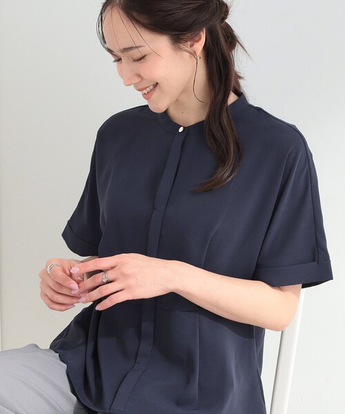 SHOO・LA・RUE（シューラルー）の「【ひんやり/UV/通勤】洗濯後しわになりにくい インしない ウエストタックペプラムブラウス（シャツ/ブラウス・レディース・ホワイト系3/ネイビー/オフホワイト・04/01/02/03）」の3枚目の写真