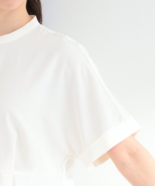 SHOO・LA・RUE（シューラルー）の「【ひんやり/UV/通勤】洗濯後しわになりにくい インしない ウエストタックペプラムブラウス（シャツ/ブラウス・レディース・ホワイト系3/ネイビー/オフホワイト・04/01/02/03）」の13枚目の写真