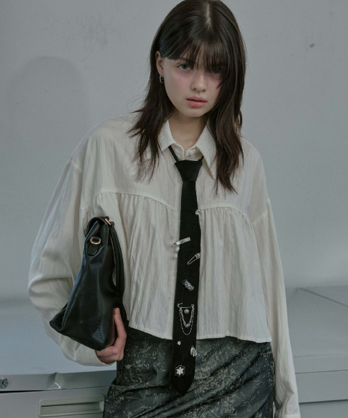 MOIREMOA(モアレモア)の「MO Shirring Layered Blouse - Ivory(シャツ/ブラウス・レディース・その他・FREE)」の4枚目の写真