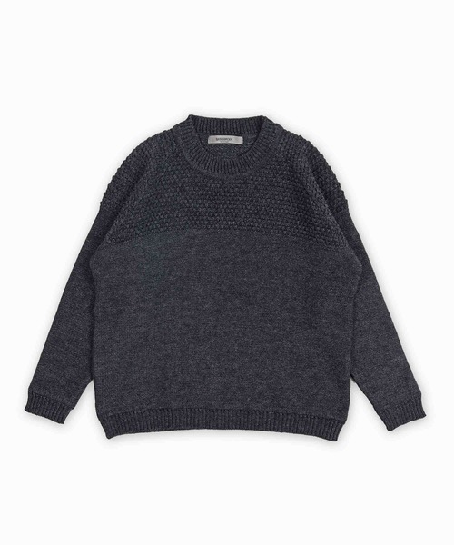 BASISBROEK(バシスブルック)の「FERAGEN(ニット/セーター・メンズ・サンドベージュ/チャコール・2/1)」の1枚目の写真