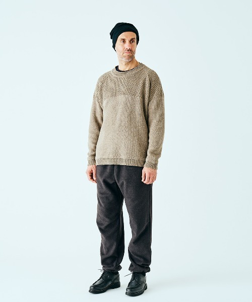 BASISBROEK(バシスブルック)の「FERAGEN(ニット/セーター・メンズ・サンドベージュ/チャコール・2/1)」の6枚目の写真