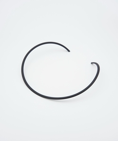 SOEMIN(ソミン)の「Simple choker/マットブラックチョーカー(チョーカー・レディース・ブラック・FREE)」の4枚目の写真