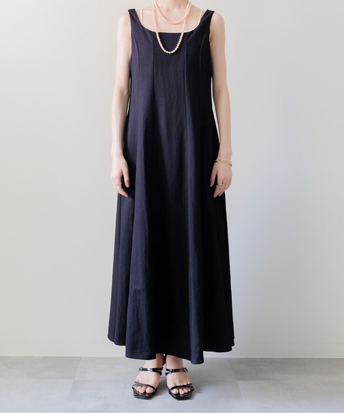 DOLLUPOOPS（ドールアップウップス）の「Panel-Line Flare Long Dress(パネルラインフレアロングワンピース)（ワンピース・レディース・オフホワイト/ブラック・MEDIUM）」の11枚目の写真