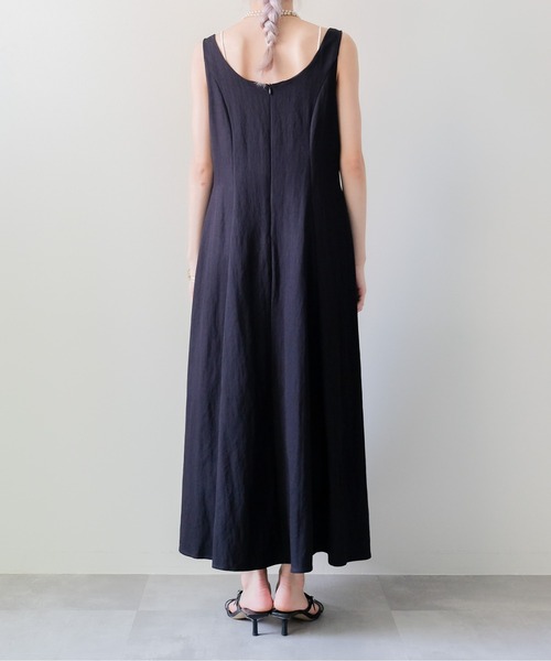 DOLLUPOOPS（ドールアップウップス）の「Panel-Line Flare Long Dress(パネルラインフレアロングワンピース)（ワンピース・レディース・オフホワイト/ブラック・MEDIUM）」の18枚目の写真