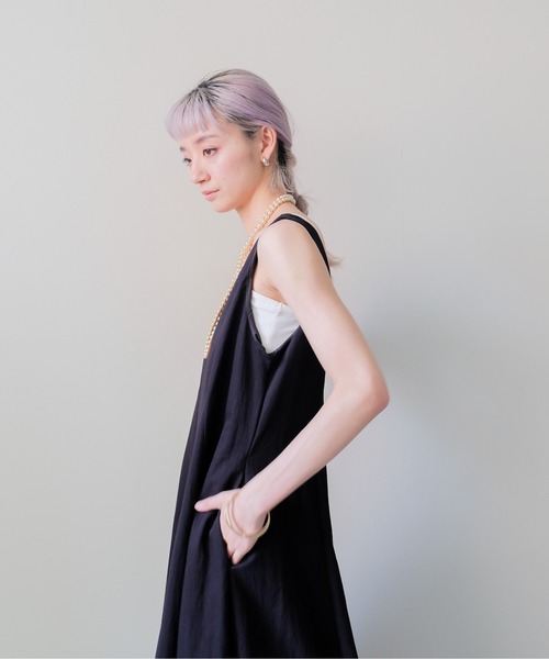DOLLUPOOPS（ドールアップウップス）の「Panel-Line Flare Long Dress(パネルラインフレアロングワンピース)（ワンピース・レディース・オフホワイト/ブラック・MEDIUM）」の16枚目の写真
