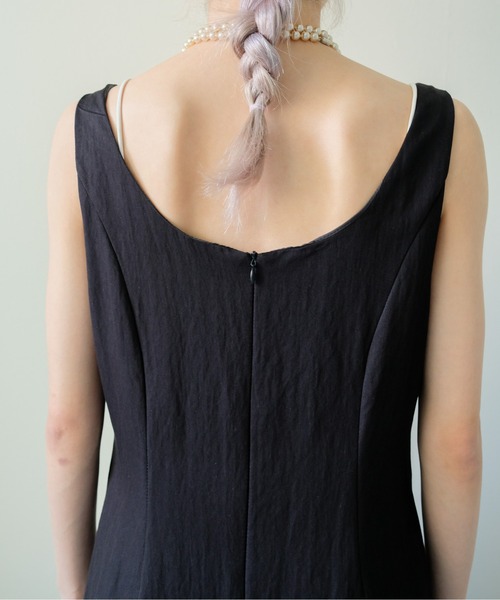DOLLUPOOPS（ドールアップウップス）の「Panel-Line Flare Long Dress(パネルラインフレアロングワンピース)（ワンピース・レディース・オフホワイト/ブラック・MEDIUM）」の5枚目の写真