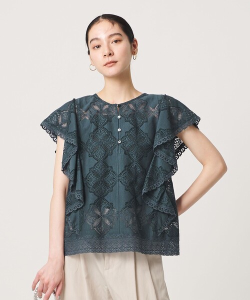 BEAUTY&YOUTH UNITED ARROWS（ビューティーアンドユースユナイテッドアローズ）の「【WEB限定 Wardrobe DAILY MINIMAL】レース 2WAYブラウス ウォッシャブル（シャツ/ブラウス・レディース・オフホワイト/ネイビー/ブラック・FREE）」の3枚目の写真