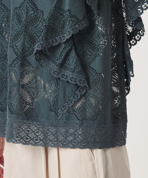 BEAUTY&YOUTH UNITED ARROWS（ビューティーアンドユースユナイテッドアローズ）の「【WEB限定 Wardrobe DAILY MINIMAL】レース 2WAYブラウス ウォッシャブル（シャツ/ブラウス・レディース・オフホワイト/ネイビー/ブラック・FREE）」の14枚目の写真