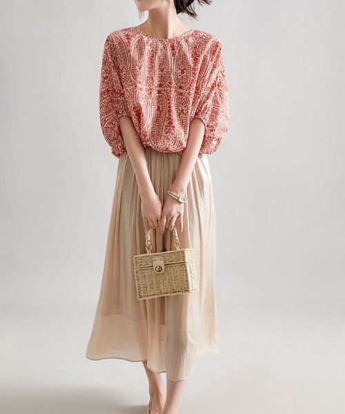 CHUL(チュル)の「バックリボンペイズリー柄ブラウス(シャツ/ブラウス・レディース・レッド/ブルー・X-LARGE/LARGE/MEDIUM/SMALL)」の6枚目の写真