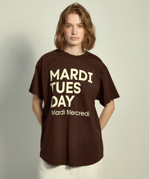 Mardi Mercredi(マルディメクルディ)の「TSHIRT DU MARDI / Tシャツ ドゥ マルディ(Tシャツ/カットソー・レディース・オレンジ/ブラウン/ブルー/クリーム/パープル/アイボリー系1/オリーブ/アイボリー系2・FREE)」の2枚目の写真
