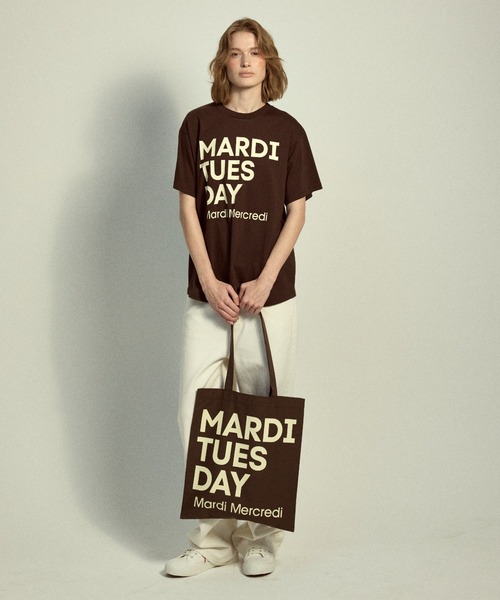 Mardi Mercredi(マルディメクルディ)の「TSHIRT DU MARDI / Tシャツ ドゥ マルディ(Tシャツ/カットソー・レディース・オレンジ/ブラウン/ブルー/クリーム/パープル/アイボリー系1/オリーブ/アイボリー系2・FREE)」の12枚目の写真