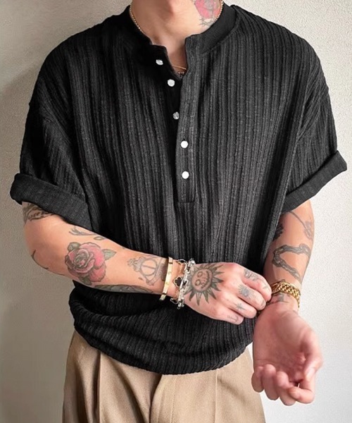 NOWLE(ノウル)の「【NOWLE】リブテクスチャー ヘンリーネック 半袖Tシャツ / ヴィンテージライク クラフトジャガード トップス(Tシャツ/カットソー・メンズ・ホワイト/ブラック・X-LARGE/LARGE/MEDIUM)」の1枚目の写真