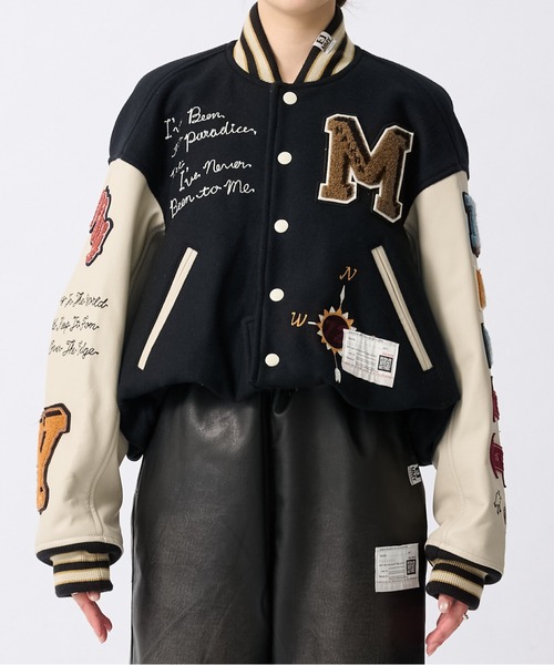 Maison MIHARA YASUHIRO（メゾンミハラヤスヒロ）の「【MIHARAYASUHIRO/ミハラヤスヒロ】ROLL-UP HEM STADIUM JUMPER/ロールアップヘムスタジアムジャンパー（ブルゾン・レディース・ブラック・36）」の4枚目の写真