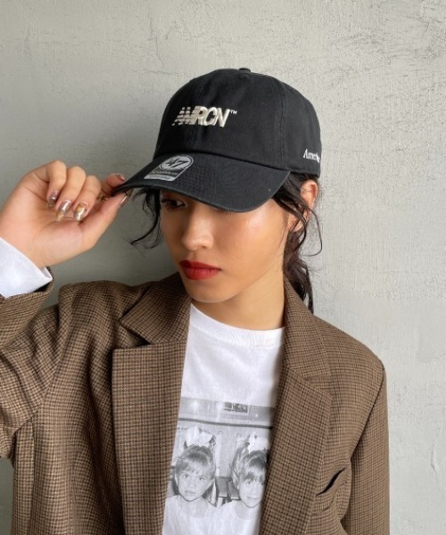 AMERICANA（アメリカーナ）の「[Americana/アメリカーナ] AMRCN 47クリーンナップロゴ刺繍キャップ（キャップ・レディース・チャコールグレー/ネイビー/ブラック・ONE SIZE）」の12枚目の写真