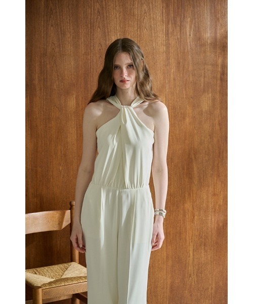 Estella.K(エステラケー)の「Elisandra Jumpsuit ツイストネックジャンプスーツ(サロペット/オーバーオール・レディース・ブラック/オフホワイト・FREE)」の7枚目の写真