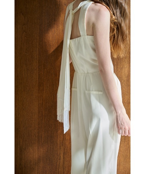 Estella.K(エステラケー)の「Elisandra Jumpsuit ツイストネックジャンプスーツ(サロペット/オーバーオール・レディース・ブラック/オフホワイト・FREE)」の12枚目の写真