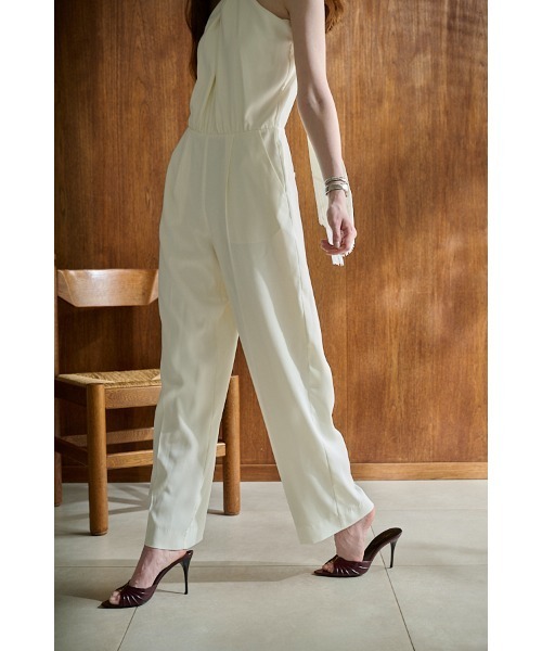 Estella.K(エステラケー)の「Elisandra Jumpsuit ツイストネックジャンプスーツ(サロペット/オーバーオール・レディース・ブラック/オフホワイト・FREE)」の15枚目の写真