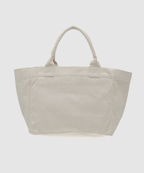 GANNI(ガニー)の「Medium Trapeze Shopper Strawberry Print(トートバッグ・レディース・その他1・ONE SIZE)」の2枚目の写真
