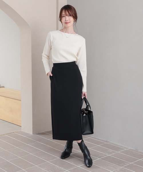 GLACIER lusso(グラシアルッソ)の「ボートネックトップス(Tシャツ/カットソー・レディース・ワインレッド/アイボリー/グリーン/ブラック/マスタード・L/M/LL)」の6枚目の写真