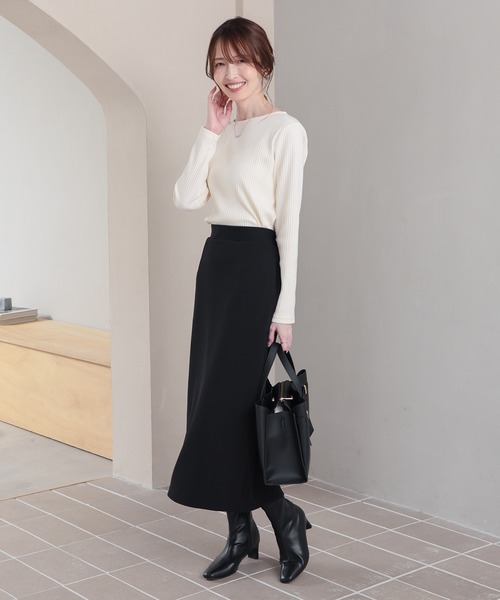 GLACIER lusso(グラシアルッソ)の「ボートネックトップス(Tシャツ/カットソー・レディース・ワインレッド/アイボリー/グリーン/ブラック/マスタード・L/M/LL)」の7枚目の写真
