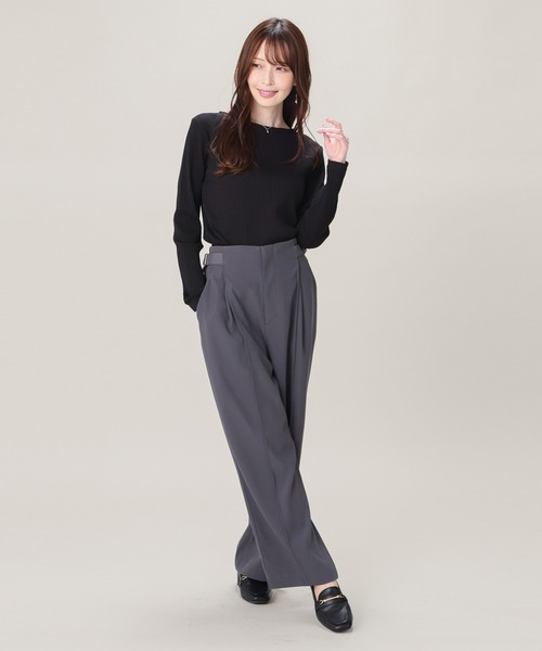 GLACIER lusso(グラシアルッソ)の「ボートネックトップス(Tシャツ/カットソー・レディース・ワインレッド/アイボリー/グリーン/ブラック/マスタード・L/M/LL)」の9枚目の写真
