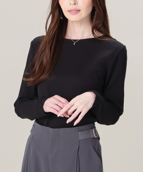 GLACIER lusso(グラシアルッソ)の「ボートネックトップス(Tシャツ/カットソー・レディース・ワインレッド/アイボリー/グリーン/ブラック/マスタード・L/M/LL)」の11枚目の写真